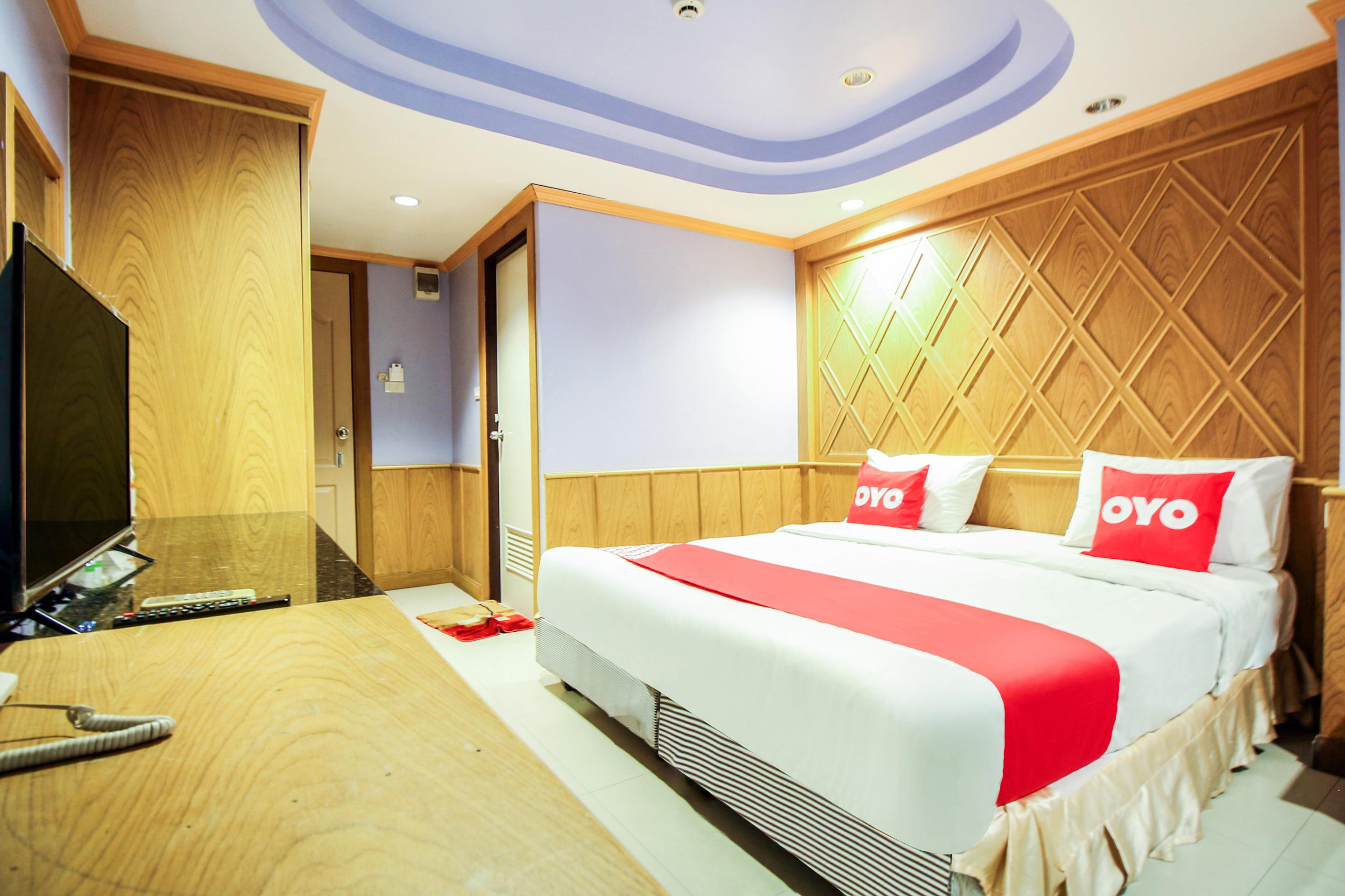 Oyo 280 Thai Garden Resort Банкок Екстериор снимка