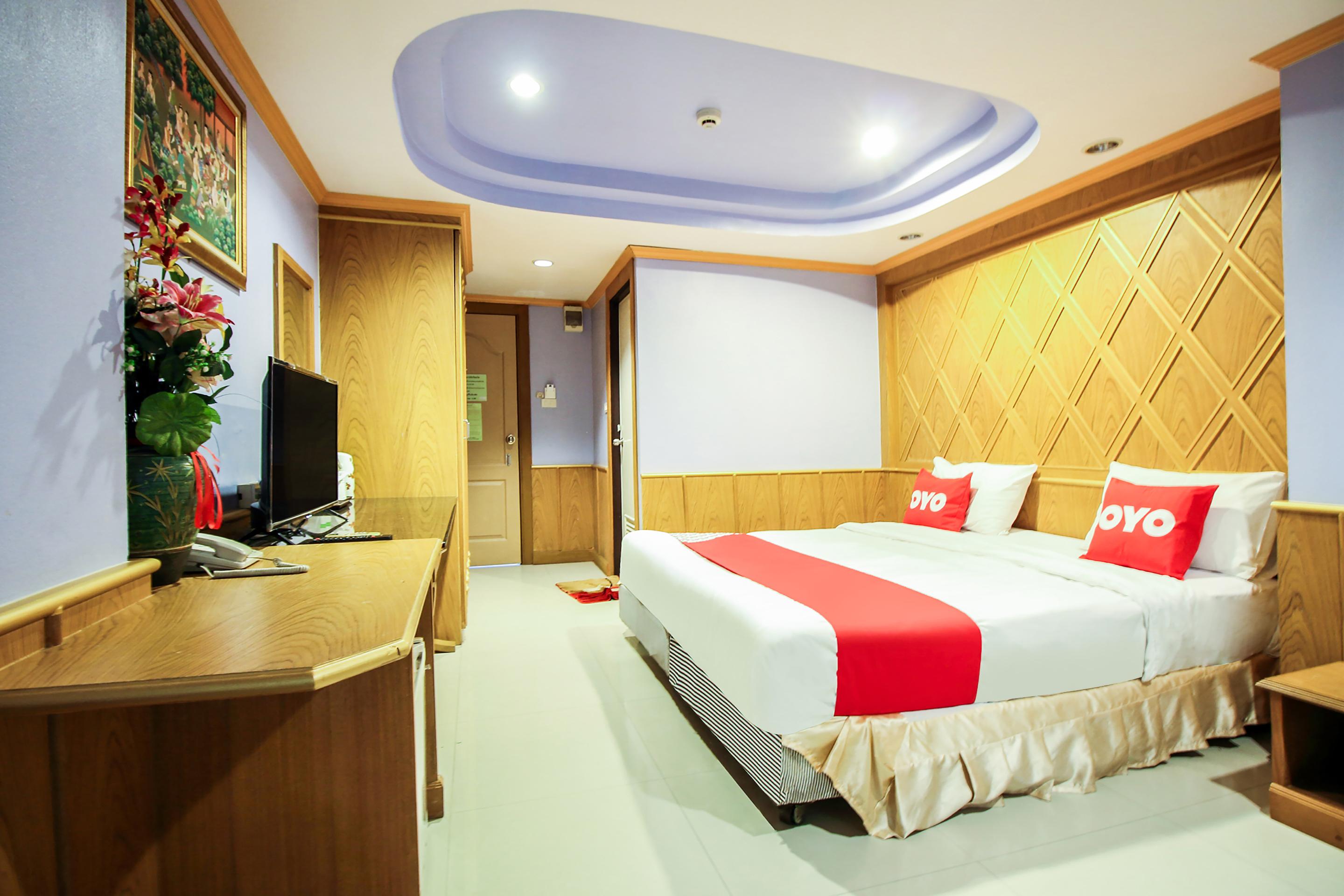 Oyo 280 Thai Garden Resort Банкок Екстериор снимка