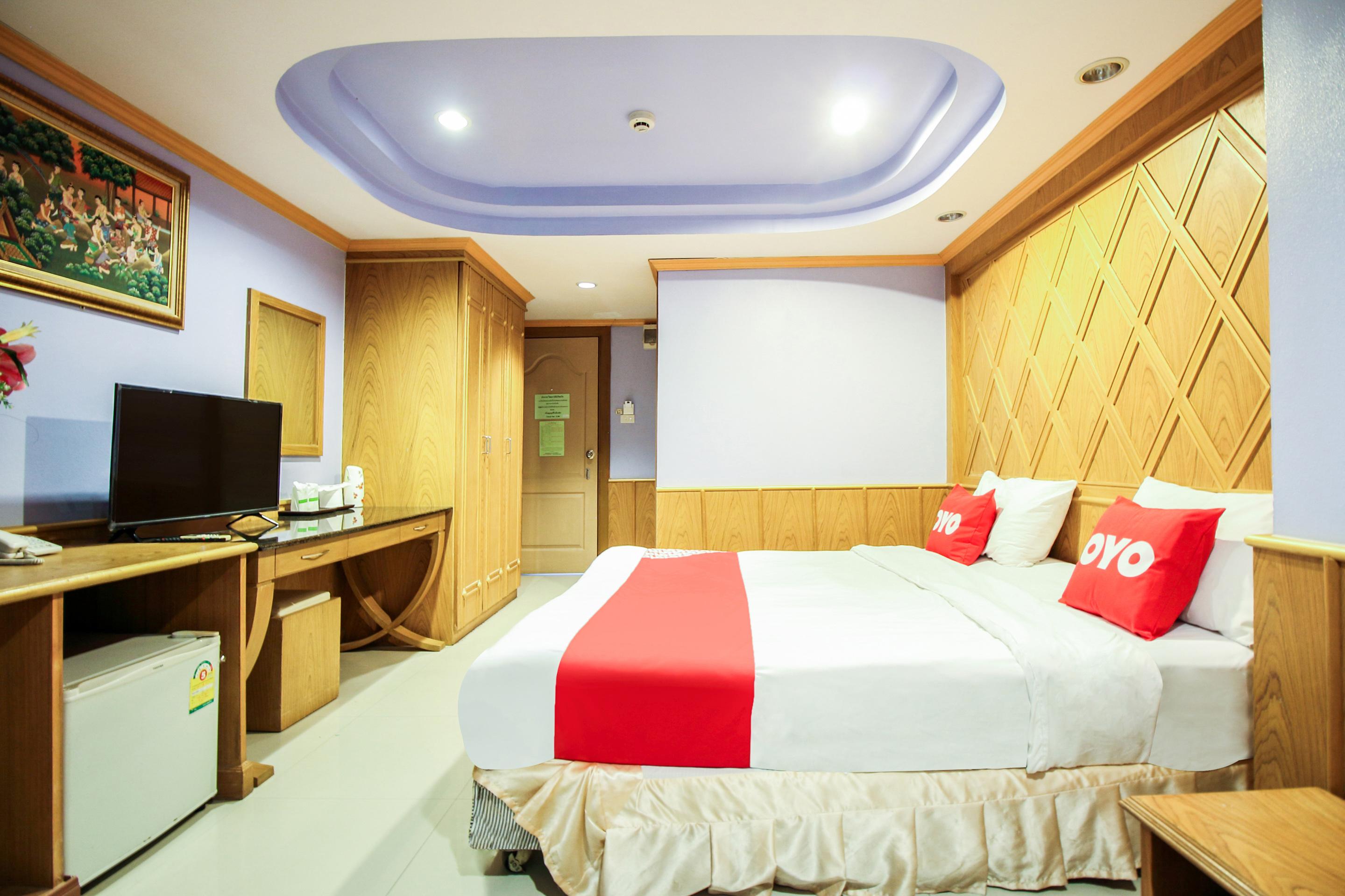 Oyo 280 Thai Garden Resort Банкок Екстериор снимка