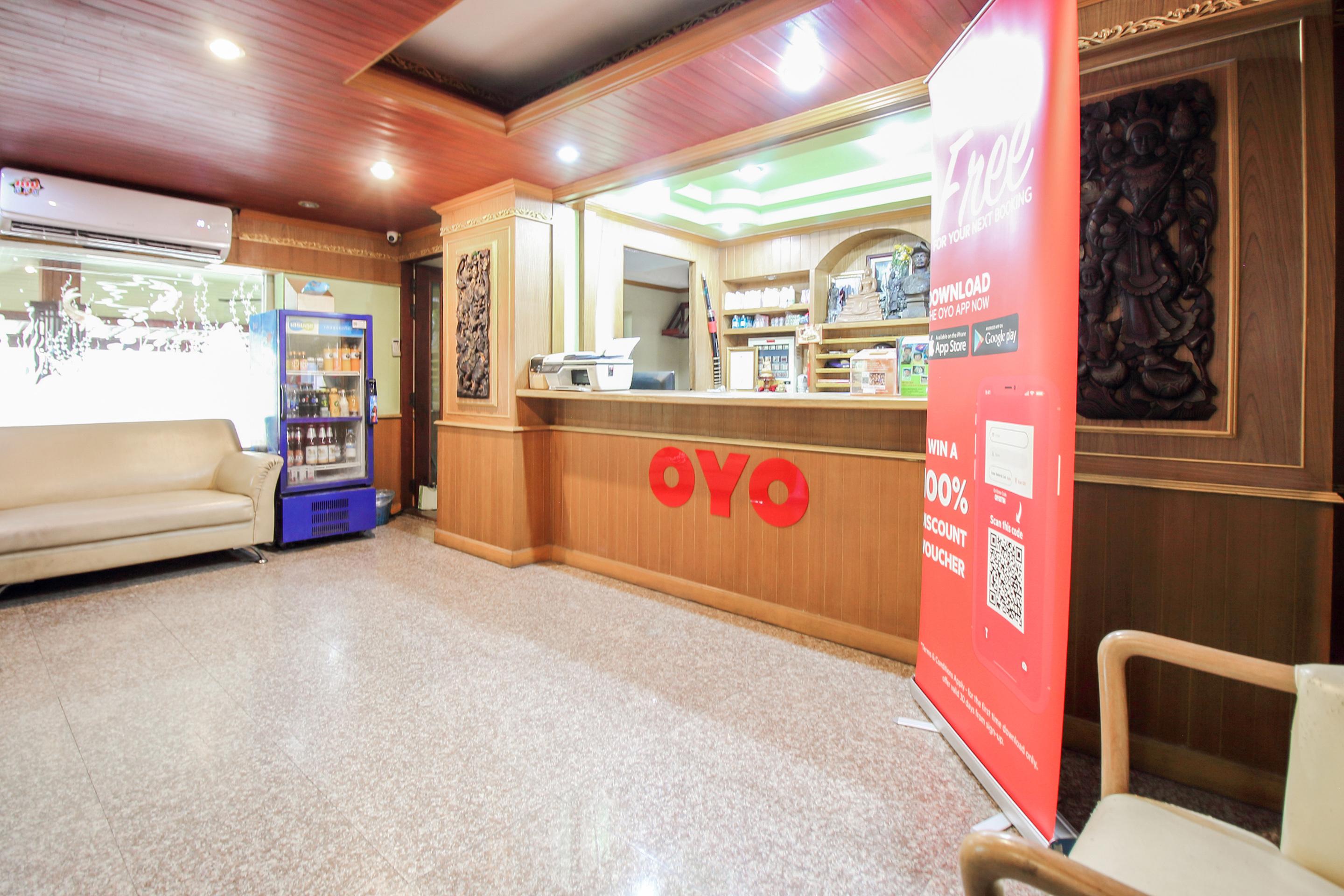 Oyo 280 Thai Garden Resort Банкок Екстериор снимка