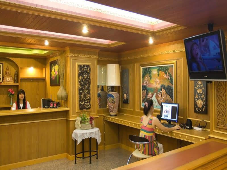 Oyo 280 Thai Garden Resort Банкок Екстериор снимка